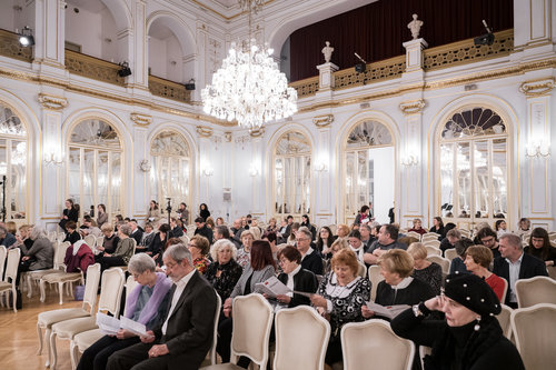 V deželi pesmi spomin živi / Foto: Urška Lukovnjak Mustafa