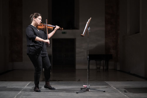 Božena Angelova, violina / Foto: Urška Lukovnjak